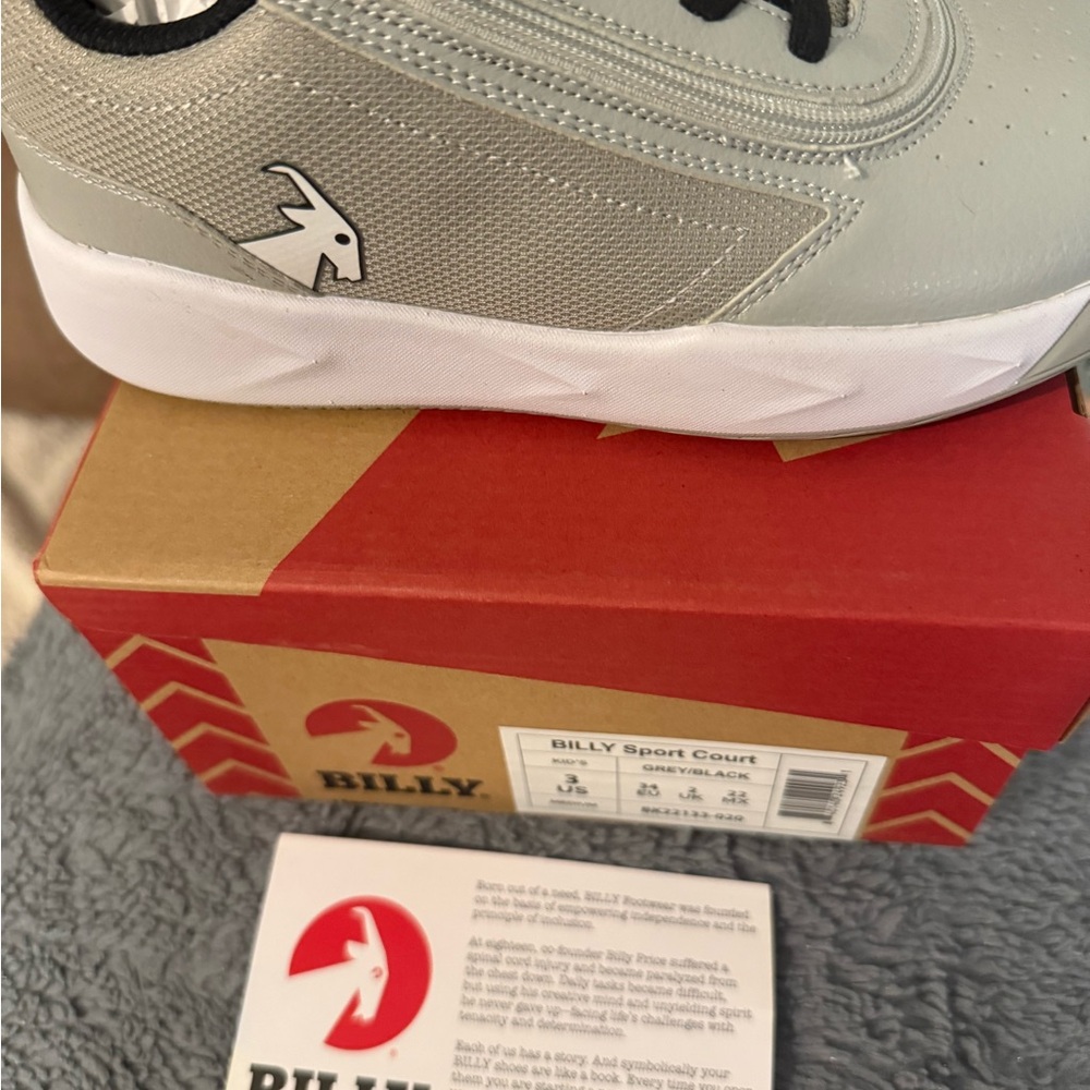 Kids Sport Court Shoes - Gray